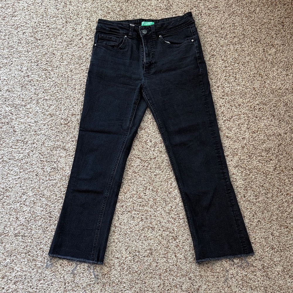 Black Women’s Jeans -  Cropped